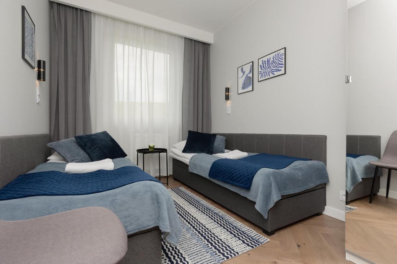 Stunning Family Apartment Ursynow With Parking & Balcony By Noclegi Renters Варшава Экстерьер фото